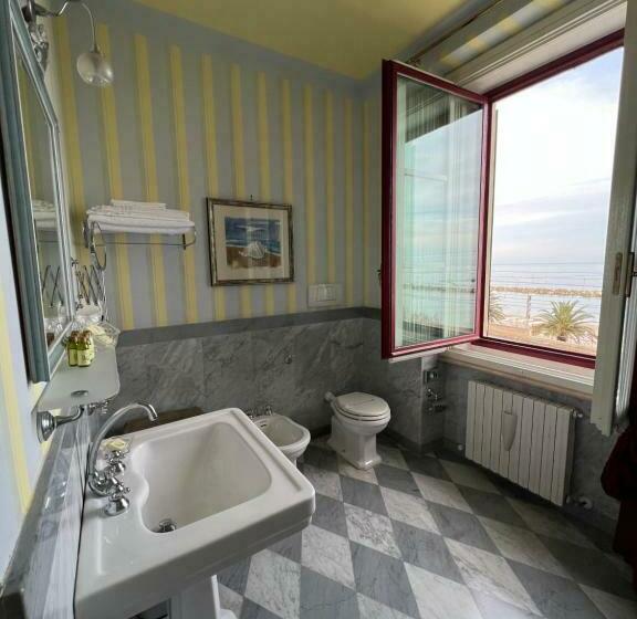 Triple Room Sea View, Dimora Villa Ricci