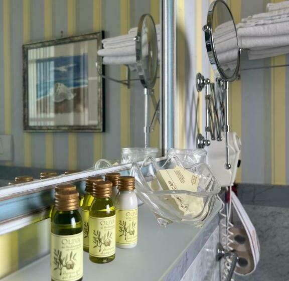 Triple Room Sea View, Dimora Villa Ricci