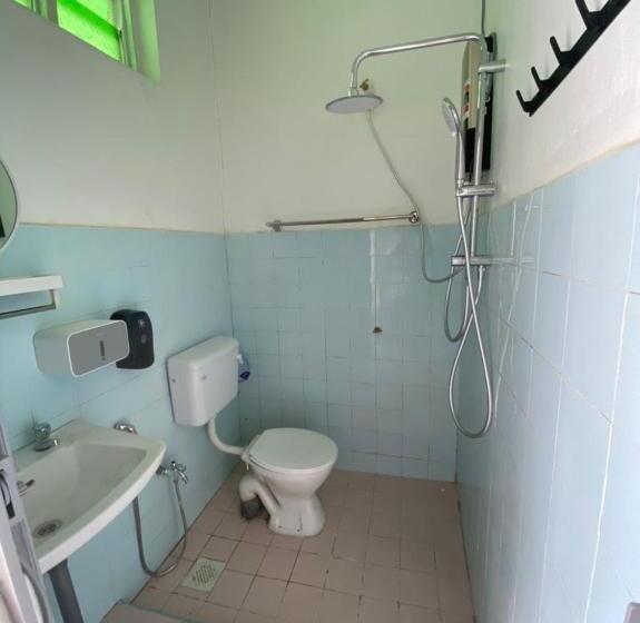 标准间带游泳池, Green Forest  Resort