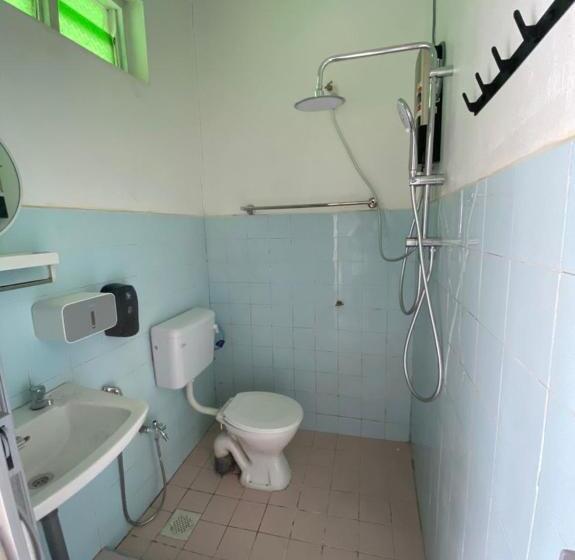 标准间带游泳池, Green Forest  Resort