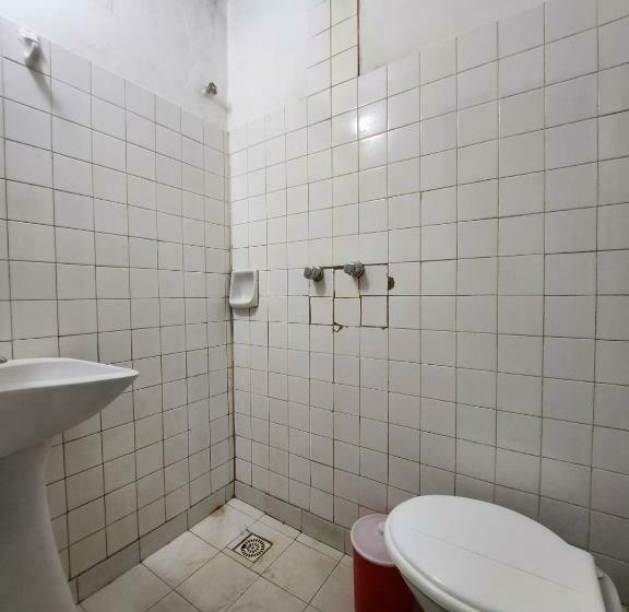 经济房, Los ángeles