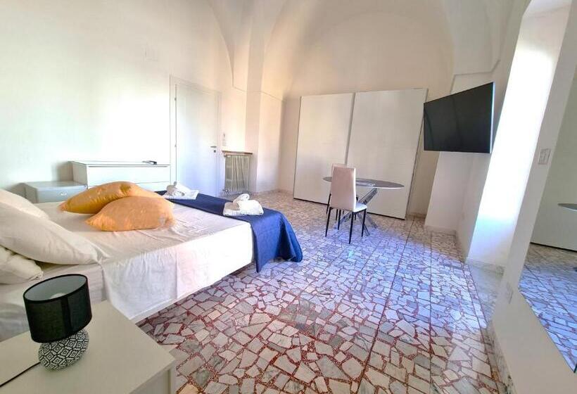 غرفة قياسية ثلاثية, Templari Suite   B&b Mesagne