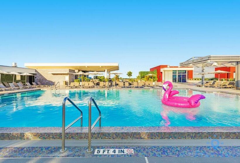خانه 1 خوابه, Coolest Apartment Rooftop Pool Hot Tub
