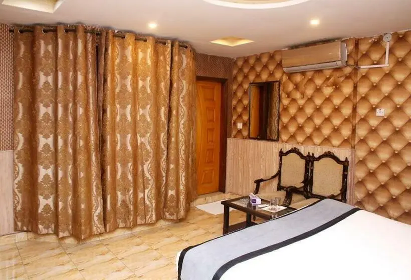 اتاق لوکس, Premier Inn Mall Lahore