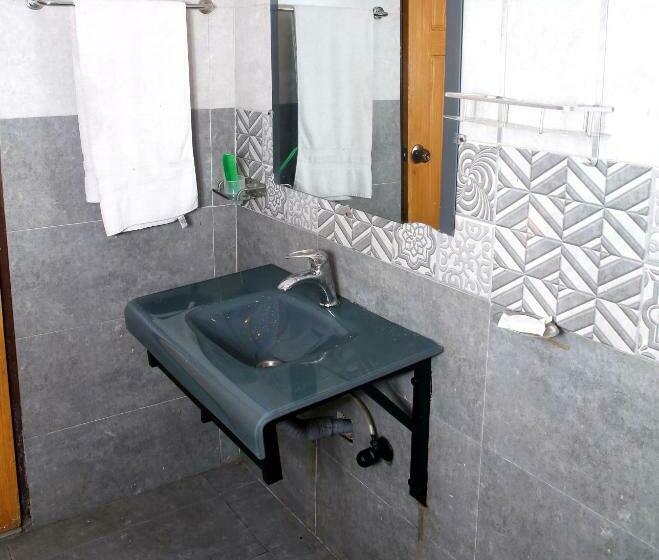 اتاق لوکس, Premier Inn Mall Lahore