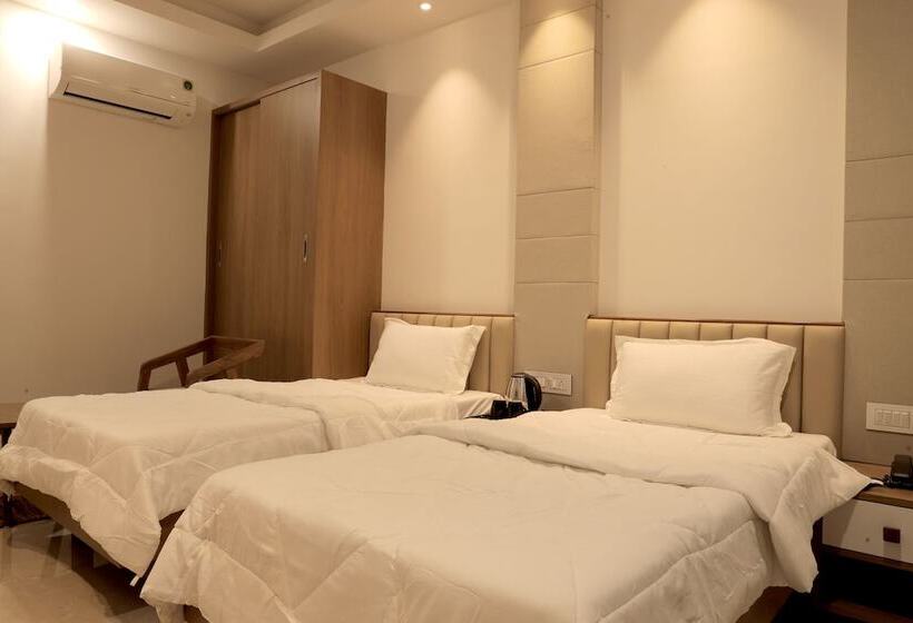 Номер Deluxe, The Presidential Suites