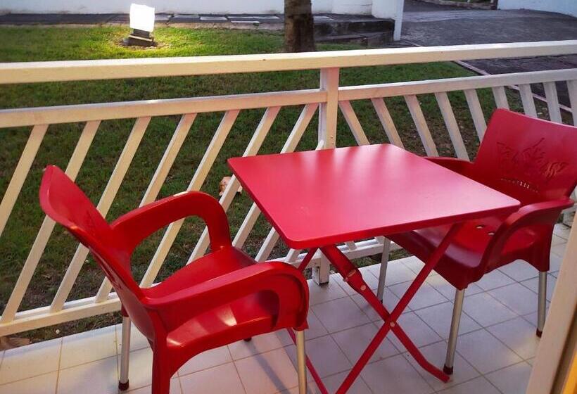 استودیوی سوپریور, Le Cosy   Studio Spacieux, équipé, Proche Plage & Piscine, Au Manganao