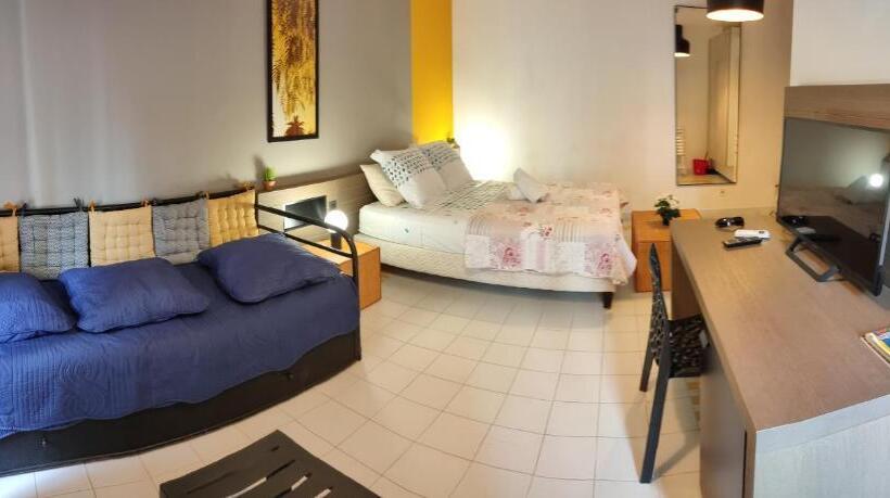 استودیوی سوپریور, Le Cosy   Studio Spacieux, équipé, Proche Plage & Piscine, Au Manganao