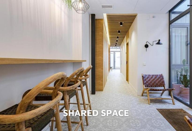 اتاق استاندارد برای معلولان, Vallecas Suites By Olala Homes