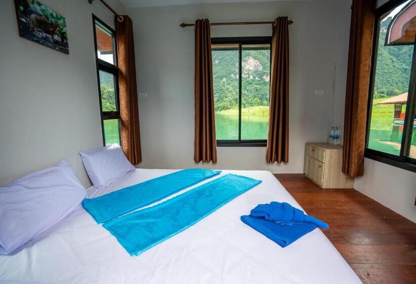 バス共有のスタンダードルーム, Khaosok Eco Raft