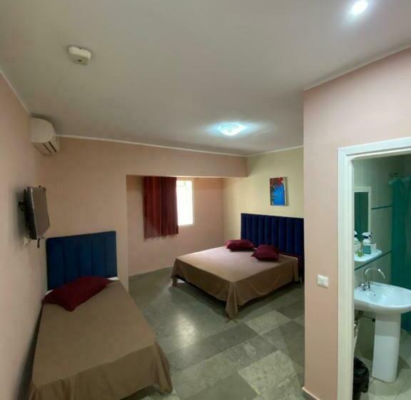 اتاق استاندارد یک نفره, Dar Ali