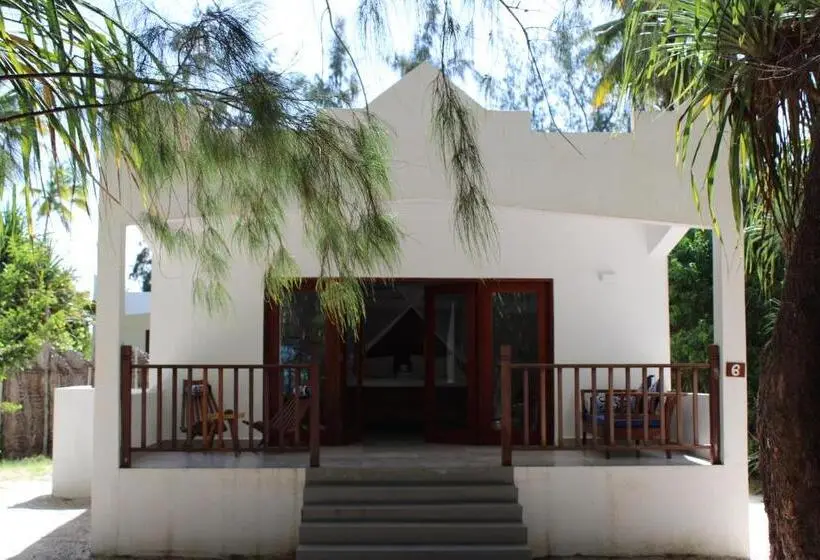 ویلای استاندارد با چشم‌انداز باغ, Kivuli Beach Resort Paje