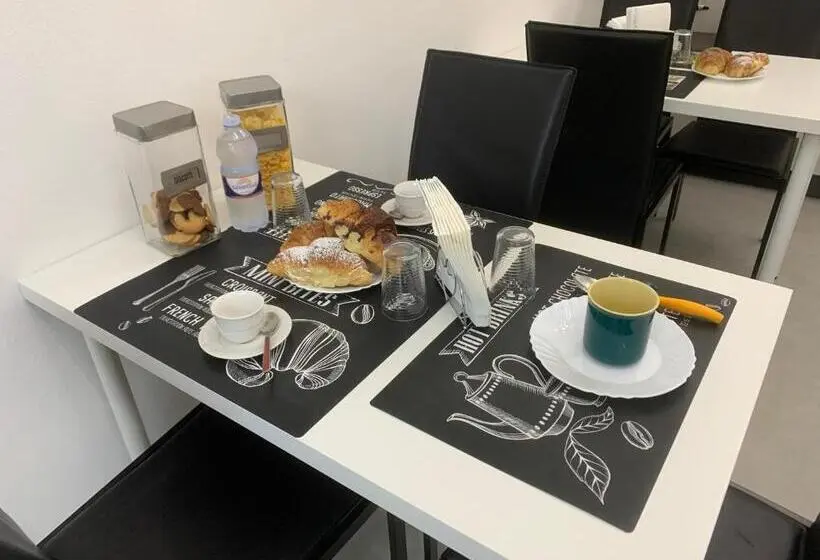 Perhehuone, B&b Ramura