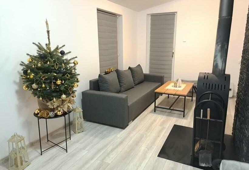 کلبه ییلاقی, Schronisko Gościniec Równica