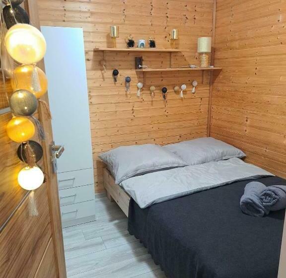 Chalet 1 Dormitorio, Schronisko Gościniec Równica
