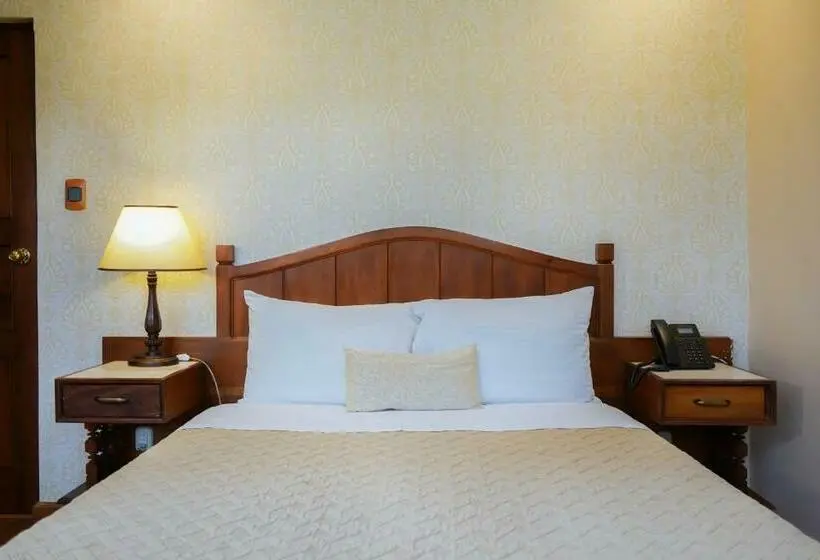 スタンダードルーム, Uzhupud Garden Hotel & Lodge