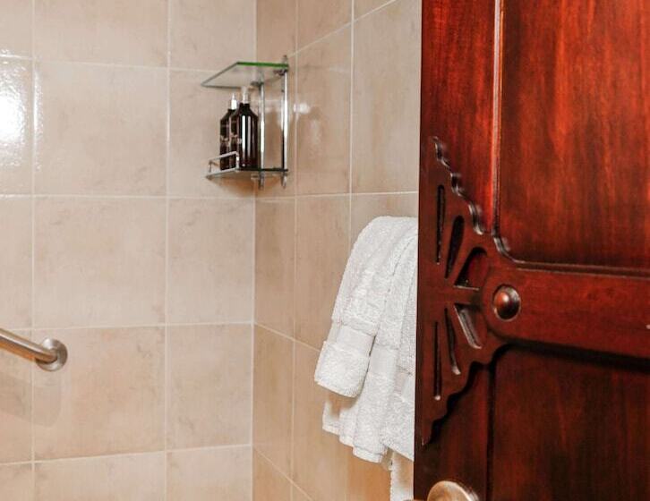 غرفة ديلوكس, Uzhupud Garden Hotel & Lodge