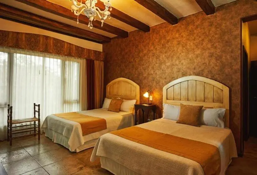 スーペリアールーム, Uzhupud Garden Hotel & Lodge