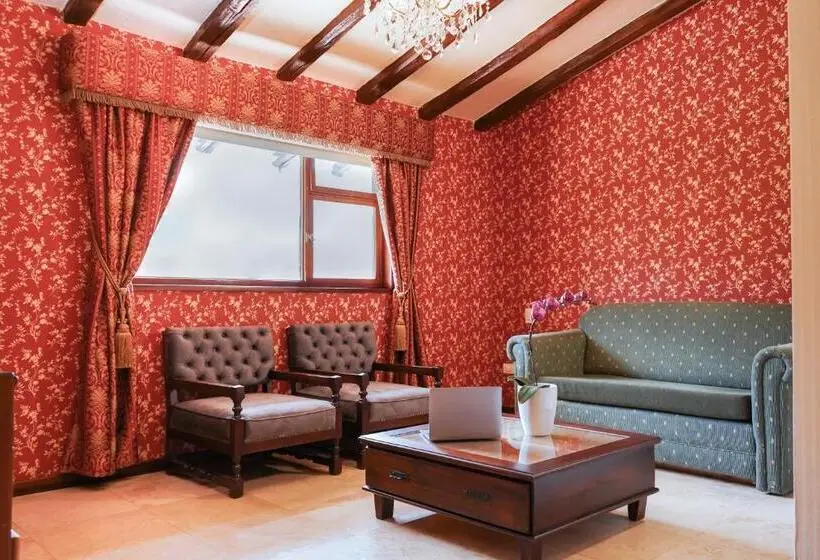 プレジデントスイートルーム, Uzhupud Garden Hotel & Lodge
