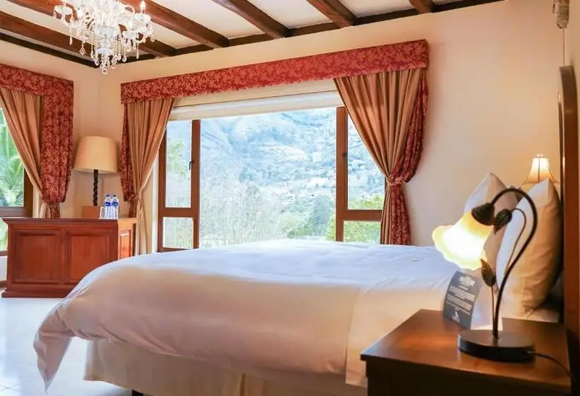 プレジデントスイートルーム, Uzhupud Garden Hotel & Lodge