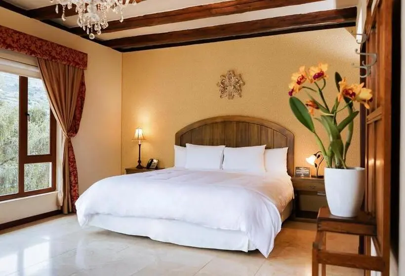 プレジデントスイートルーム, Uzhupud Garden Hotel & Lodge