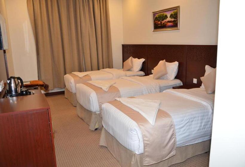 标准三人间, فندق قرطبة العزيزية