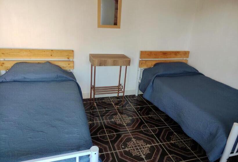 Standaardkamer met Gedeelde Badkamer, Pirca Hostal