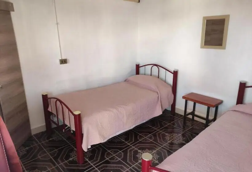 Standard-huone Jaettu Kylpyhuone, Pirca Hostal