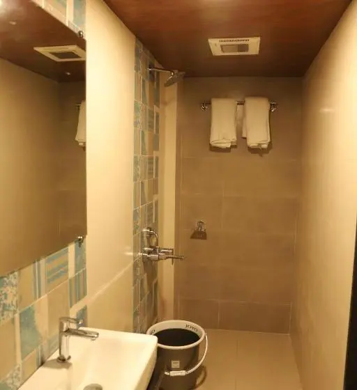 デラックスルーム, Raaj Resort