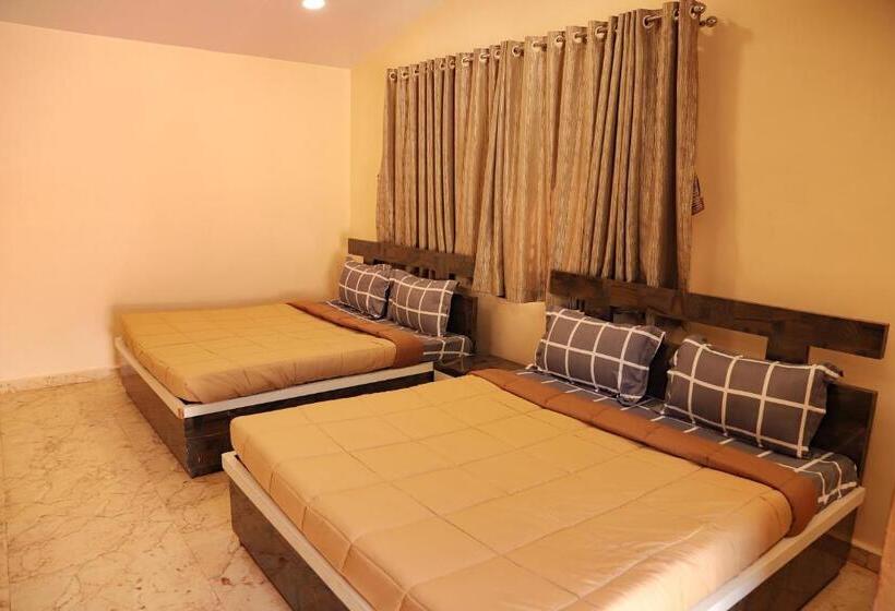 جناح عائلي, Raaj Resort