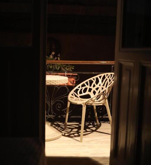 اتاق لوکس یک تخته, New Midtown