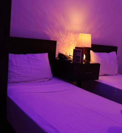 اتاق لوکس یک تخته, New Midtown