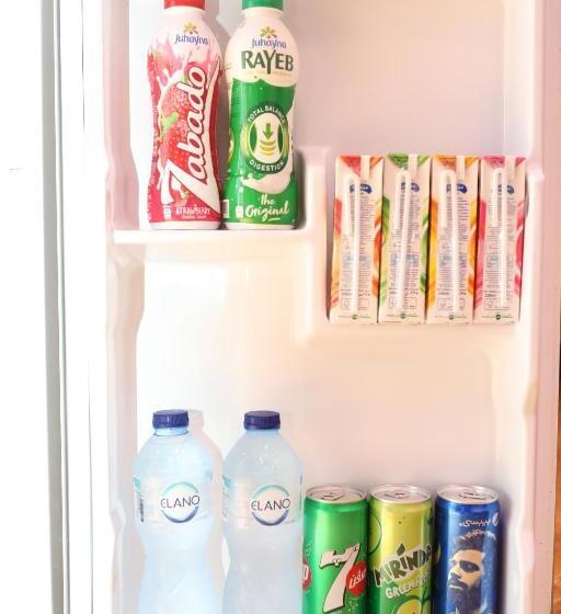 اتاق لوکس با بالکن, New Midtown