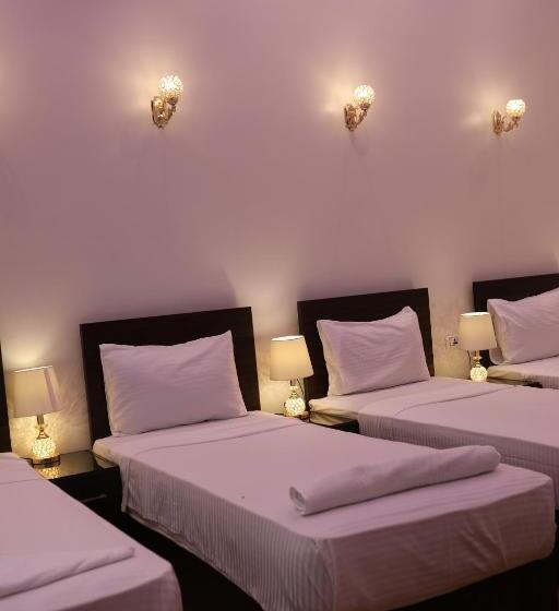 اتاق لوکس چهار تخته, New Midtown