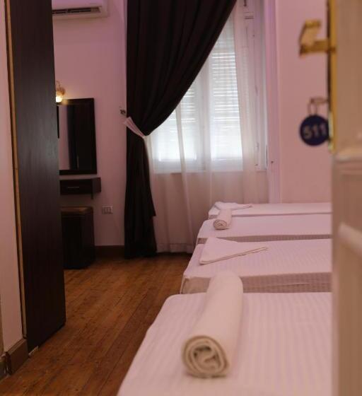 اتاق لوکس چهار تخته, New Midtown