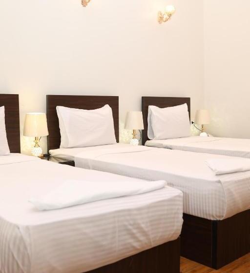 اتاق استاندارد سه نفره, New Midtown