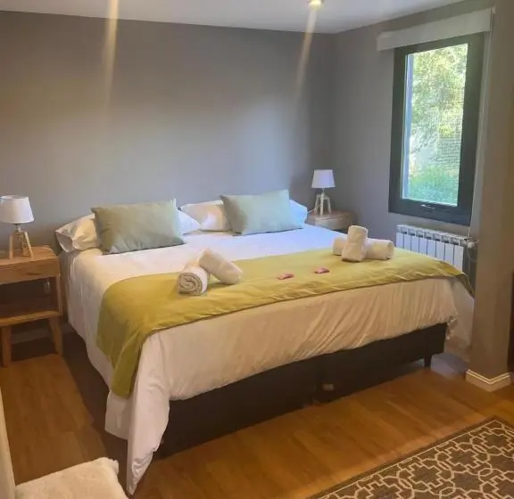 スーペリアールーム, Desierto Suites