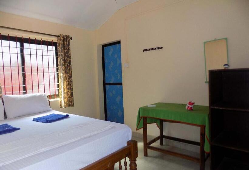 غرفة قياسية مزوَّدة بشُرفة, Flavia Paradise Guest House