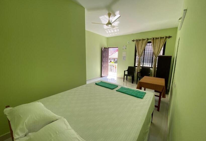 غرفة قياسية سرير كينج, Flavia Paradise Guest House