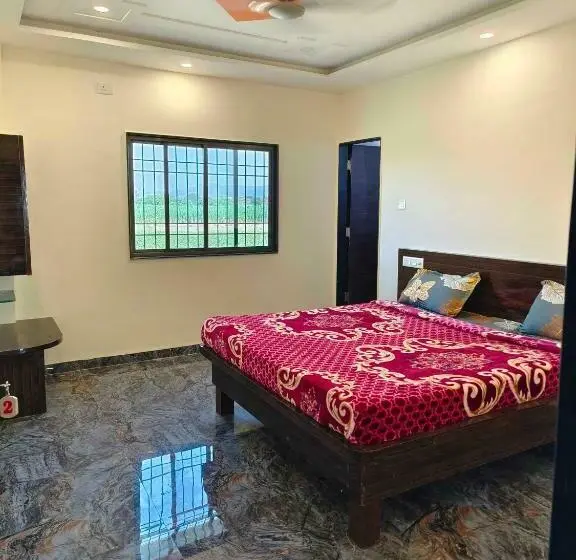 اتاق کلاسیک سه تخته, O Pop Hotel Harsh