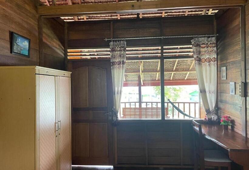 家族用バンガロー, Ukcc