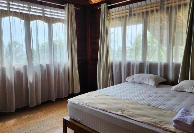 家族用バンガロー, Ukcc