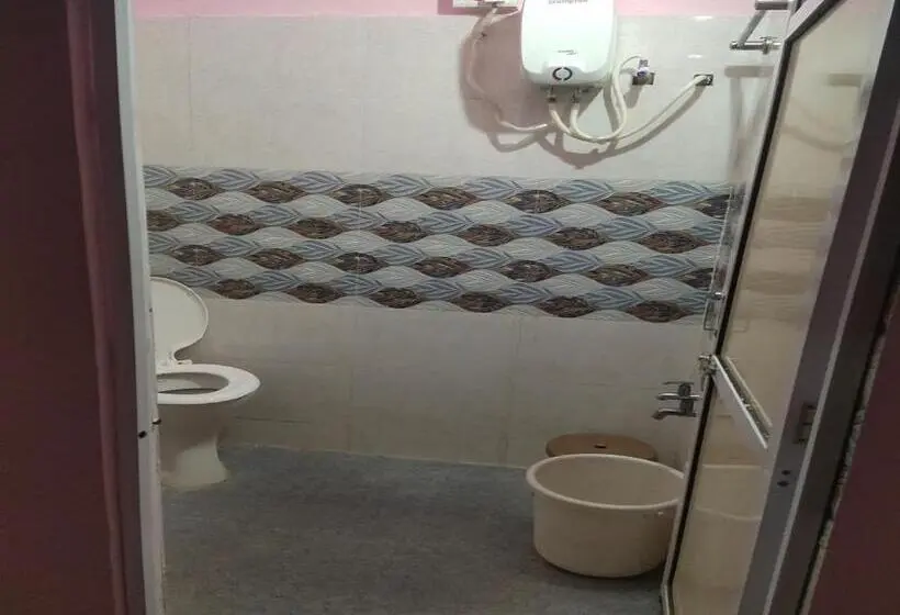 デラックスルーム, Vrundavan Resort, Narmada