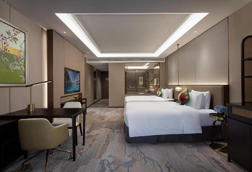 Номер Deluxe, White Swan Hotel Taizhou