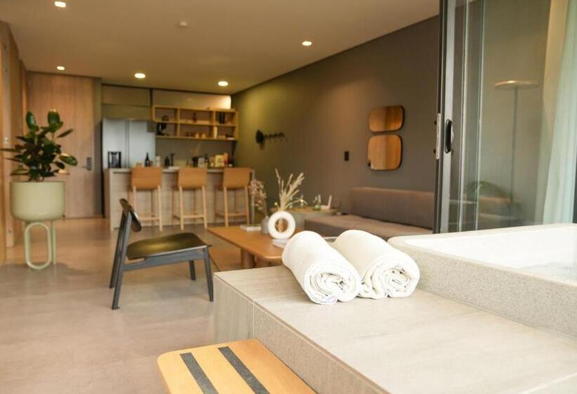 1 Schlafzimmer Apartment, Wake   Branded Residences