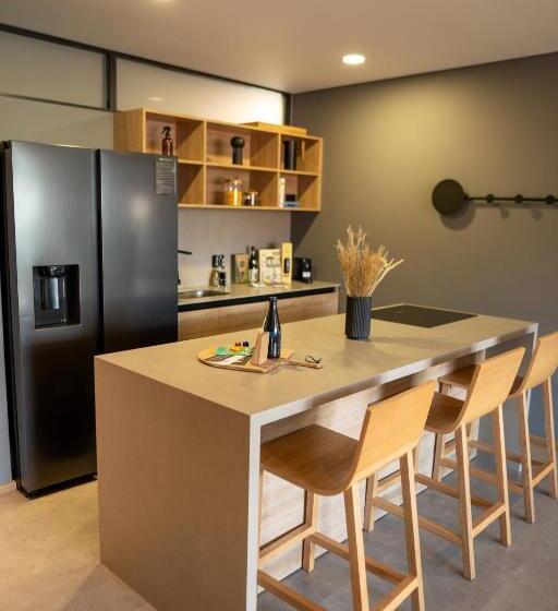 1 Schlafzimmer Apartment mit Balkon, Wake   Branded Residences