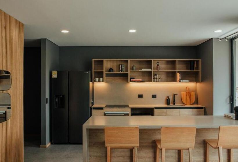 1 Schlafzimmer Apartment mit Terrasse, Wake   Branded Residences