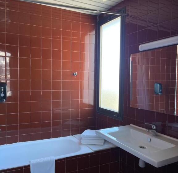 חדר סטנדרט, Bruc