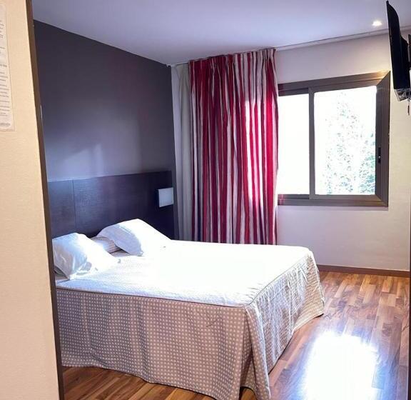 חדר סטנדרט יחיד, Bruc