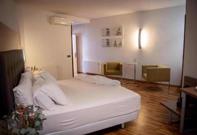 סוויטה דלוקס, Bruc